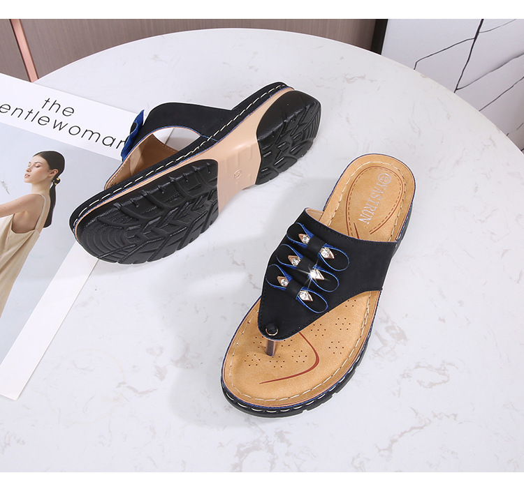 Wholesale of 2021 new style casual high-heeled sandals for women with round heads, cross-border large-sized women's sandals undefined