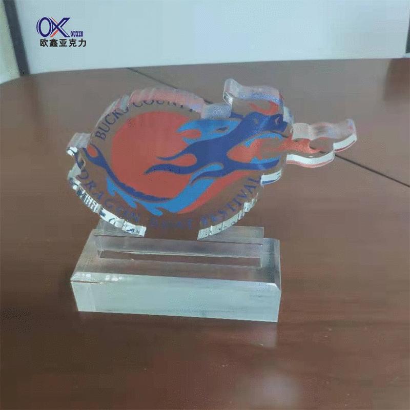 工厂可定 制亚克力无缝热压标牌奖牌授权牌证书模型雕塑样