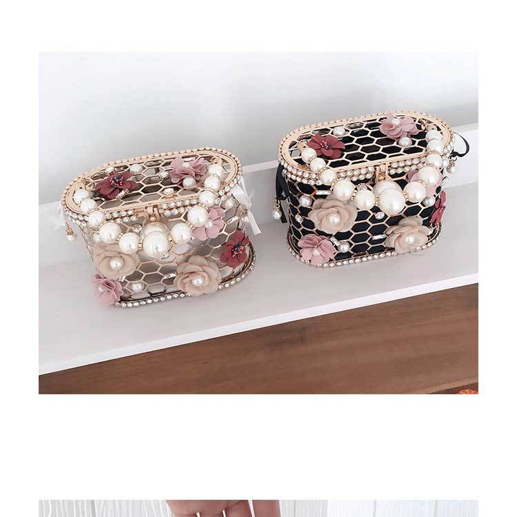 Black Apricot Velvet Cloth Metal Flower Pearls Hollow Bucket Evening Bags display picture 5