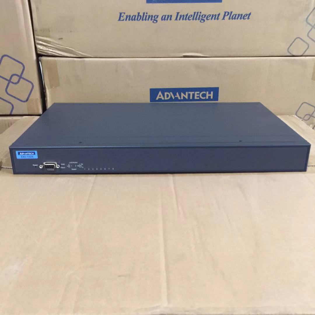 Advantech EKI-1528 Server Seriale A 8 Porte RS-232/422/485, 100-240VAC, Usato Testato
