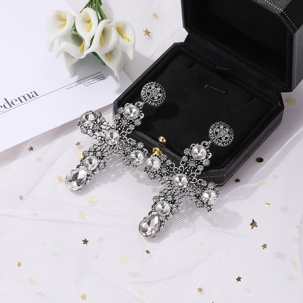 Cross Diamond Earrings Cheap Wholesales Yiwu Fashion Suppliers China display picture 16