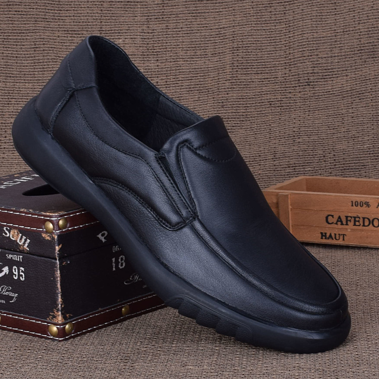 2020新款头层牛皮男士商务休闲皮鞋中老年爸爸鞋子跨境外贸豆豆鞋