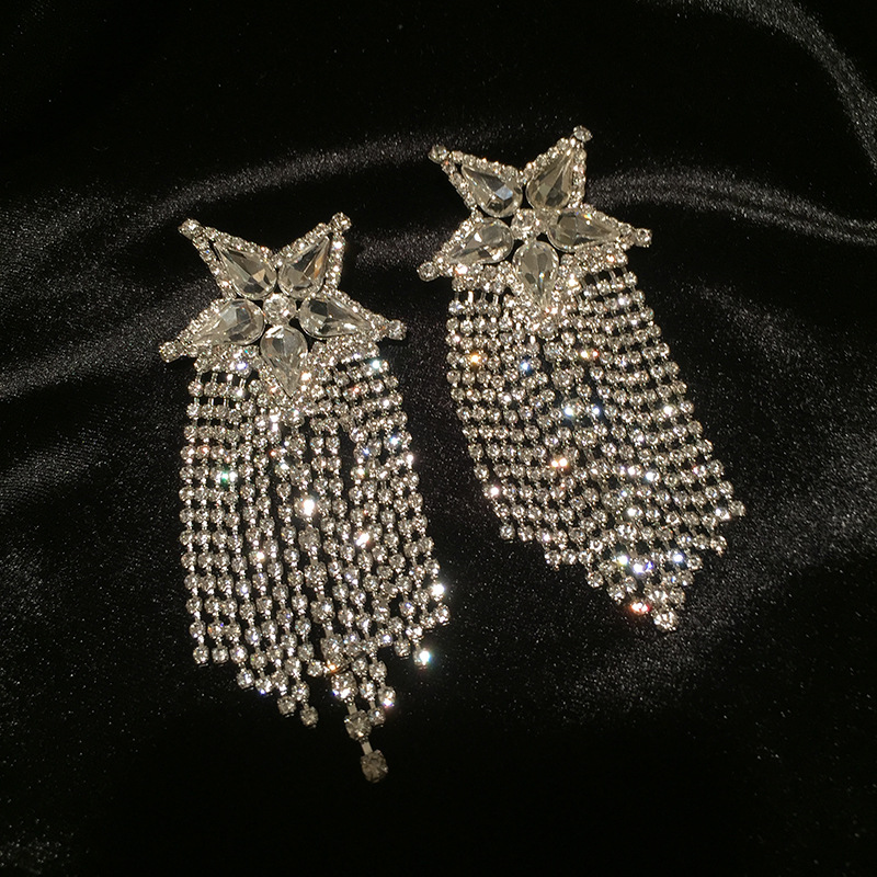 Star Gland Boucles D&#39;oreilles Longues Super Fée Plein Diamant Exagéré Super Flash Cinq Étoiles Boucles D&#39;oreilles Étoiles En Gros display picture 5