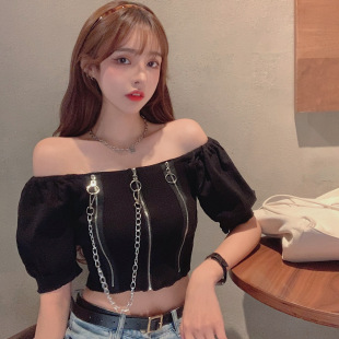 ���L���Խ�������OӋ�ж̿�ᘿ���Ů�ļ����⳱¶ĚT������Ů