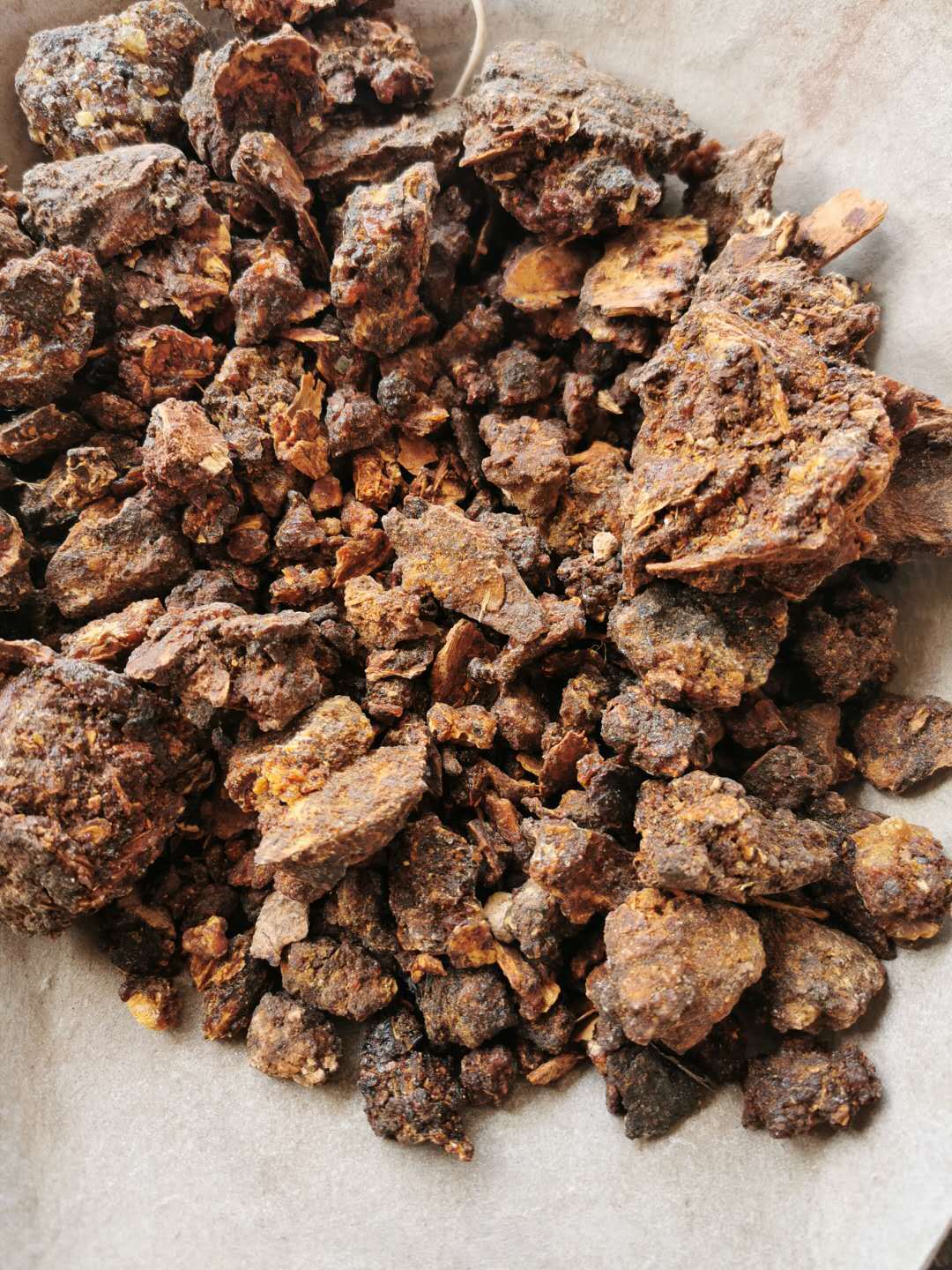 Myrrh Resin Mo Yao 500g Dried Commiphora Botanical for Traditional Herbal Use in use