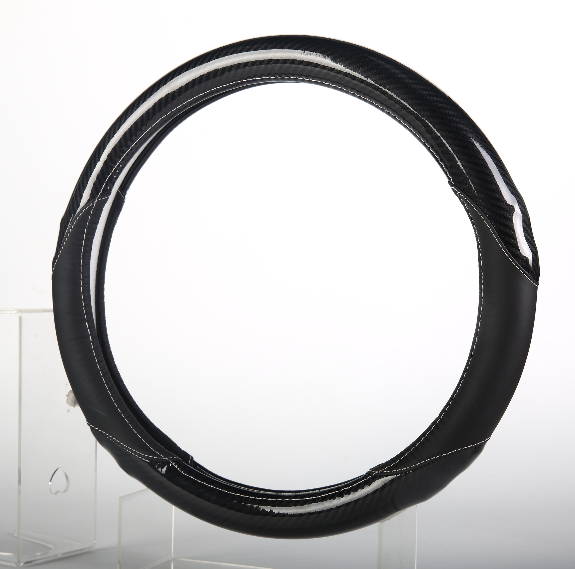 新款真皮碳纤方向盘套批发四季通用汽车方向盘套D型把套工厂直销|ru