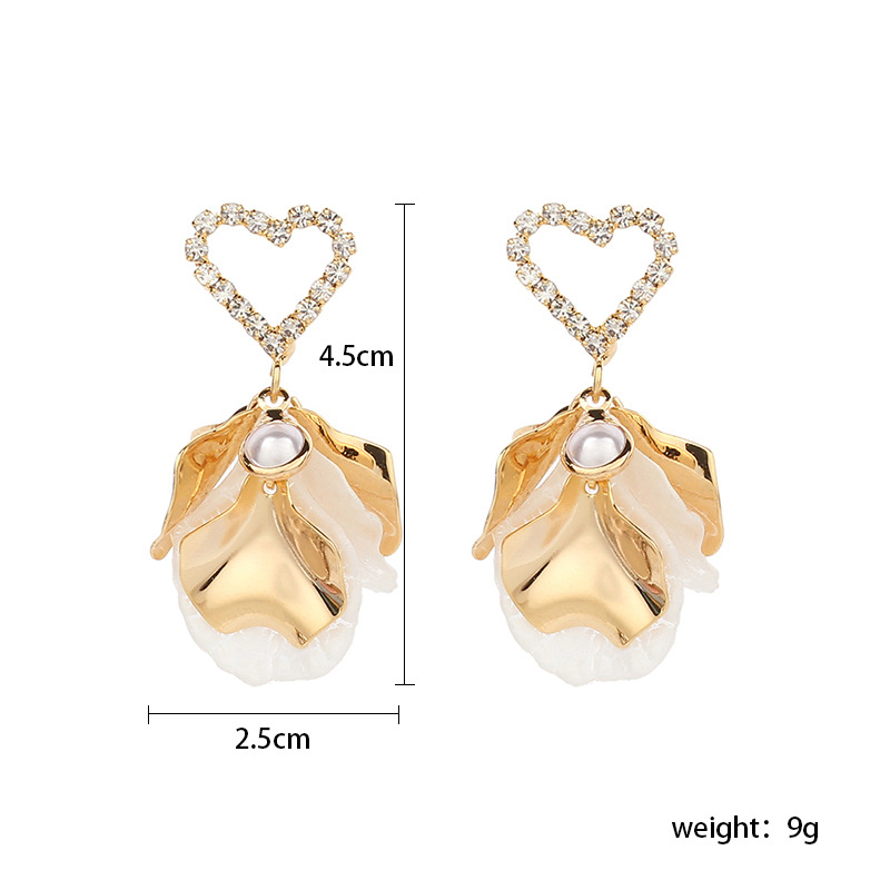 12g Weight Earrings Classification Wedding, Travel, Birthday, Festival Occasion Women'S Gender INS Style Style Gold Color Fashion New  Love Pearl  Earrings 无