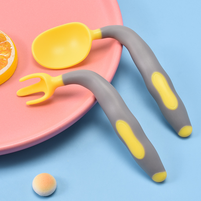 儿童扭扭勺叉套装婴儿勺子宝宝学吃饭训练叉子可折弯曲喂养辅食勺|ru