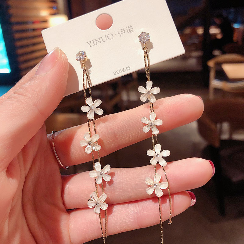 925 Silver Needle Korea Fairy Tassel Flower Fashion Sweet Earrings For Women display picture 1