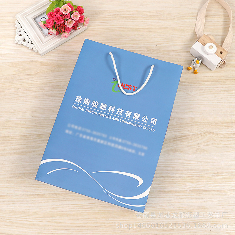 厂家空白现货制定手提袋单位公司简约精品大气衣物袋白卡手提袋