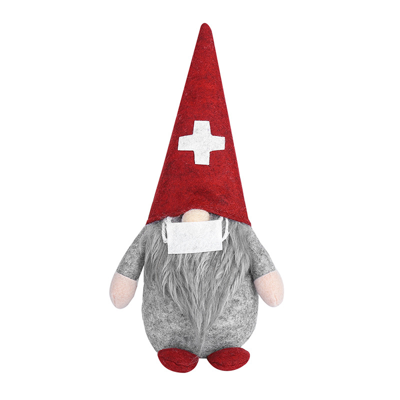 빨간 모자와 흰 마스크 인형