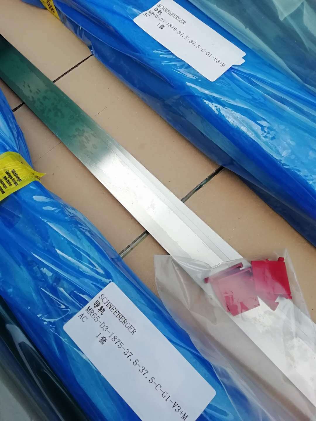 MRB65G1V3滑块,MRC25G1V2,MRD25G2V3,MRB65G2V3,天津福业现货