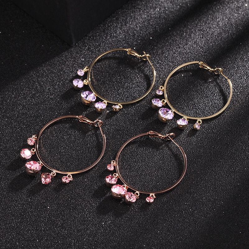 Fashion Jewelry Rose Gold Trend Fashion Large Circle Retro Earrings Exaggerated Design Earrings Wholesale Nihaojewelry display picture 5