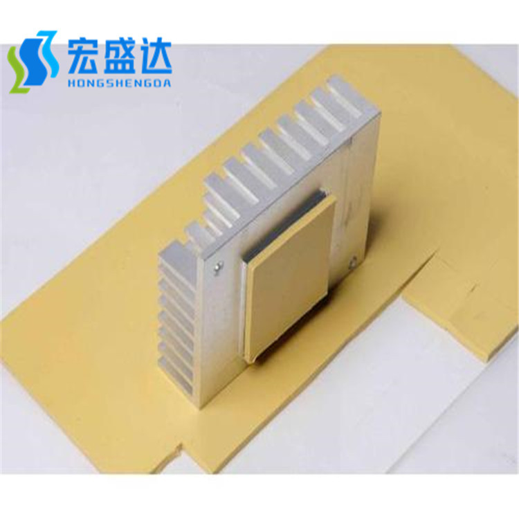 导热硅胶软性绝缘片 绝缘导热硅胶片 三管导热矽胶片 导热胶带