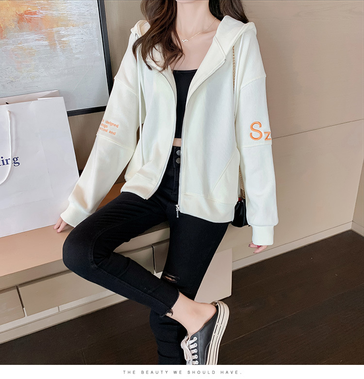 40_O1CN01hP2cRC1p4C98P02FX_!!8