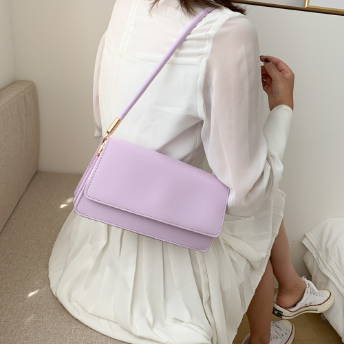 Wholesale simple textured small bags 2020 new trendy fashion women's bags Internet celebrity single shoulder armpit bag versatile small square bag