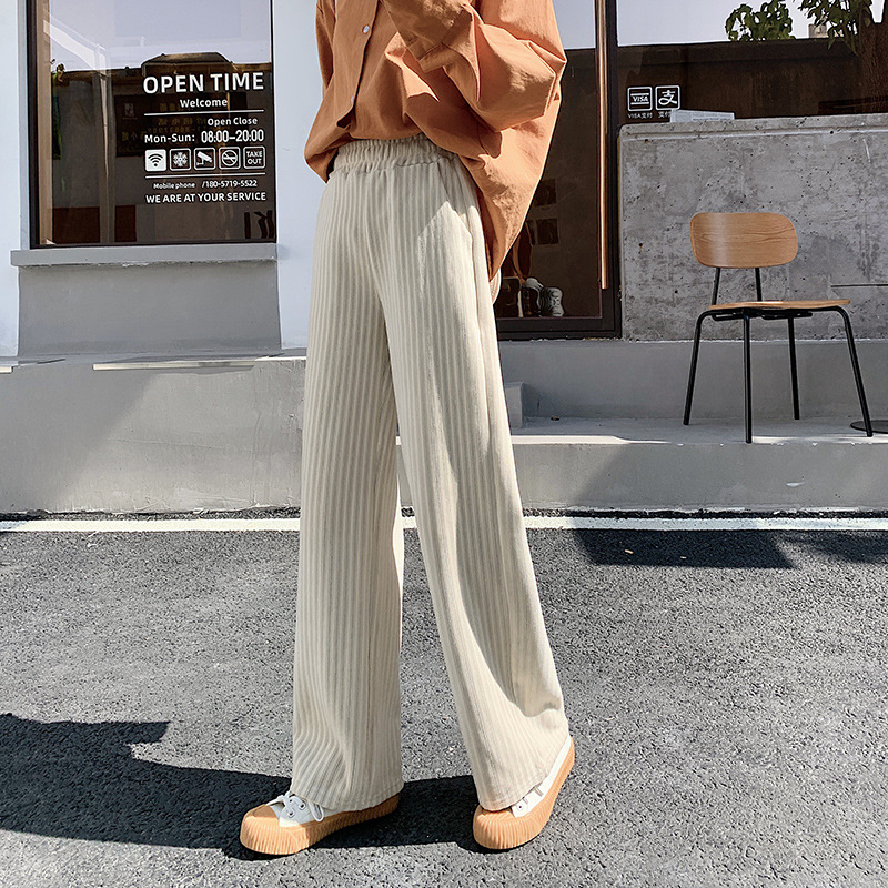 Trousers for leisure