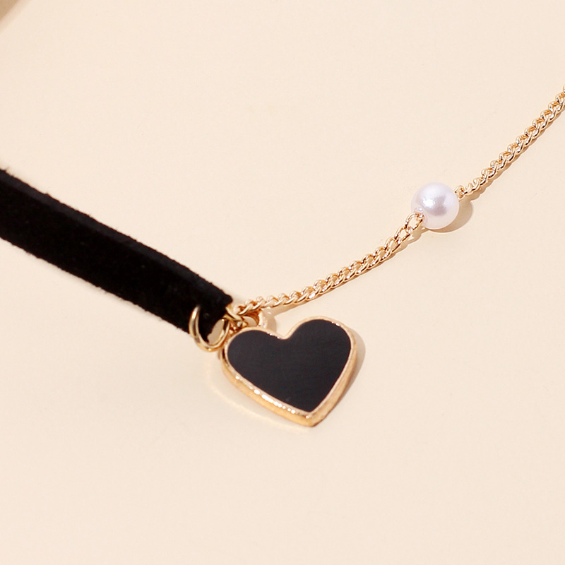 Asymmetric Pearl Love Necklace Women's Clavicle Chain display picture 8