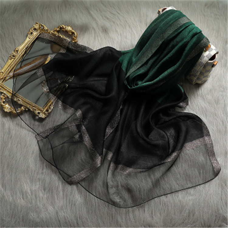 12346402319_1736122004.400x400