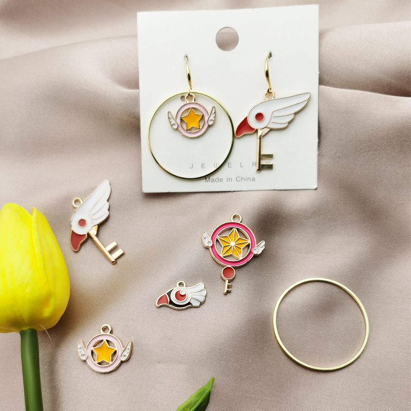 Korean style diy accessories K gold alloy oil drop small pendant magic stick key change Sakura series Korean style diy accessories K gold alloy oil drop small pendant magic stick key change Sakura series
