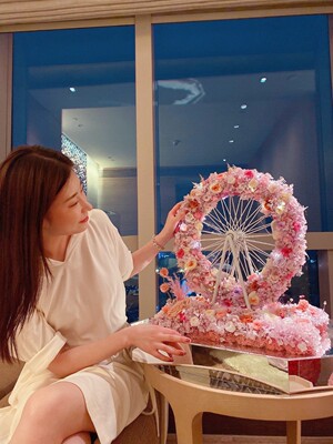 网红爆款高端私人定制 圣诞求婚表白礼物 幸福伦敦眼永生花摩天轮|ms