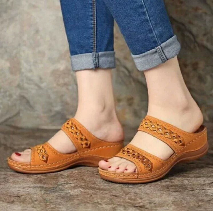 Wish Independent Station, новая трансграничная женская обувь с вышивкой на танкетке, европейские и американские сандалии больших размеров для внешней торговли для женщин