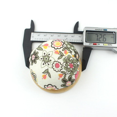 Pin holder, wooden pin holder