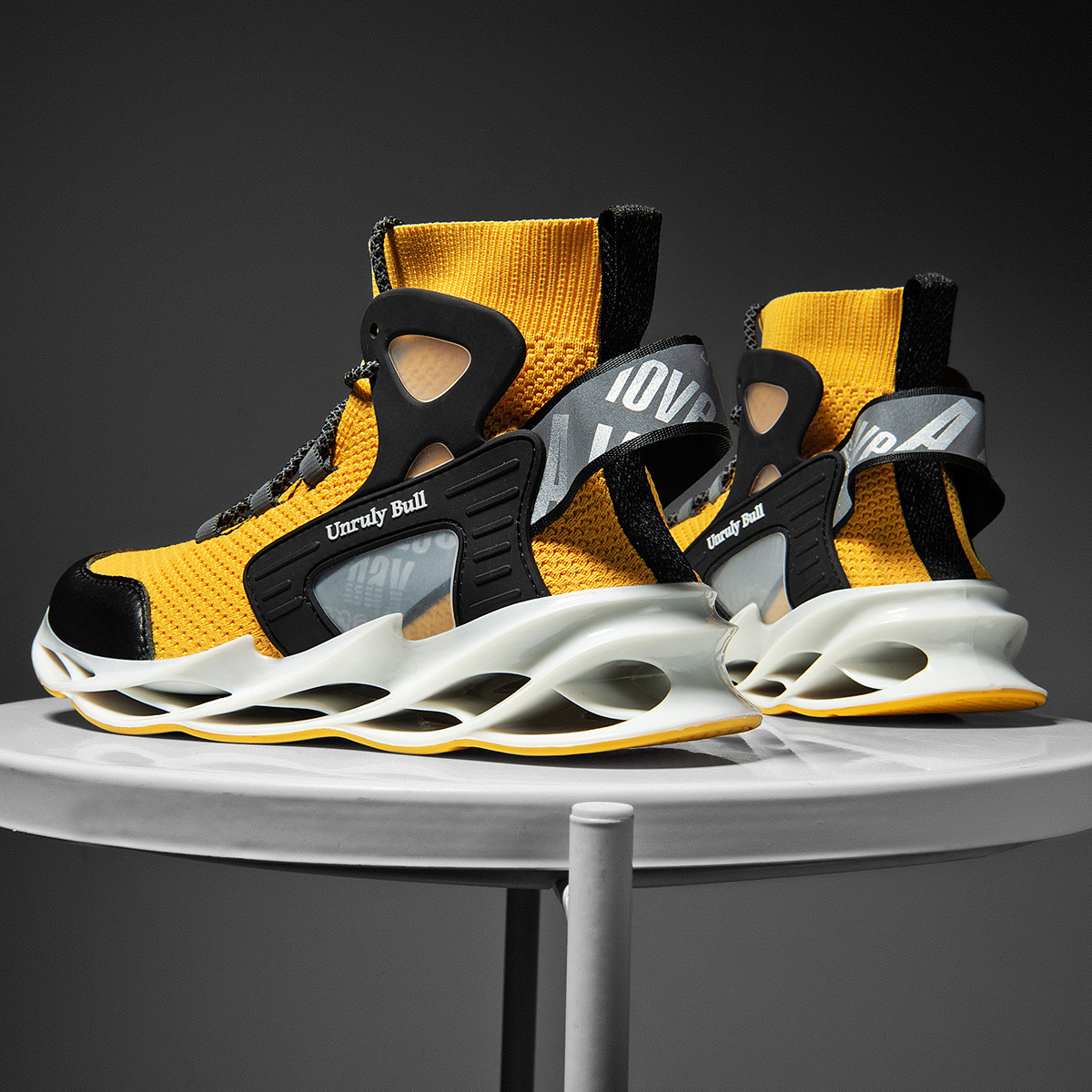 男鞋2020春季新款男鞋夜光鞋厚底增高潮鞋怒吼天尊夜光高帮鞋