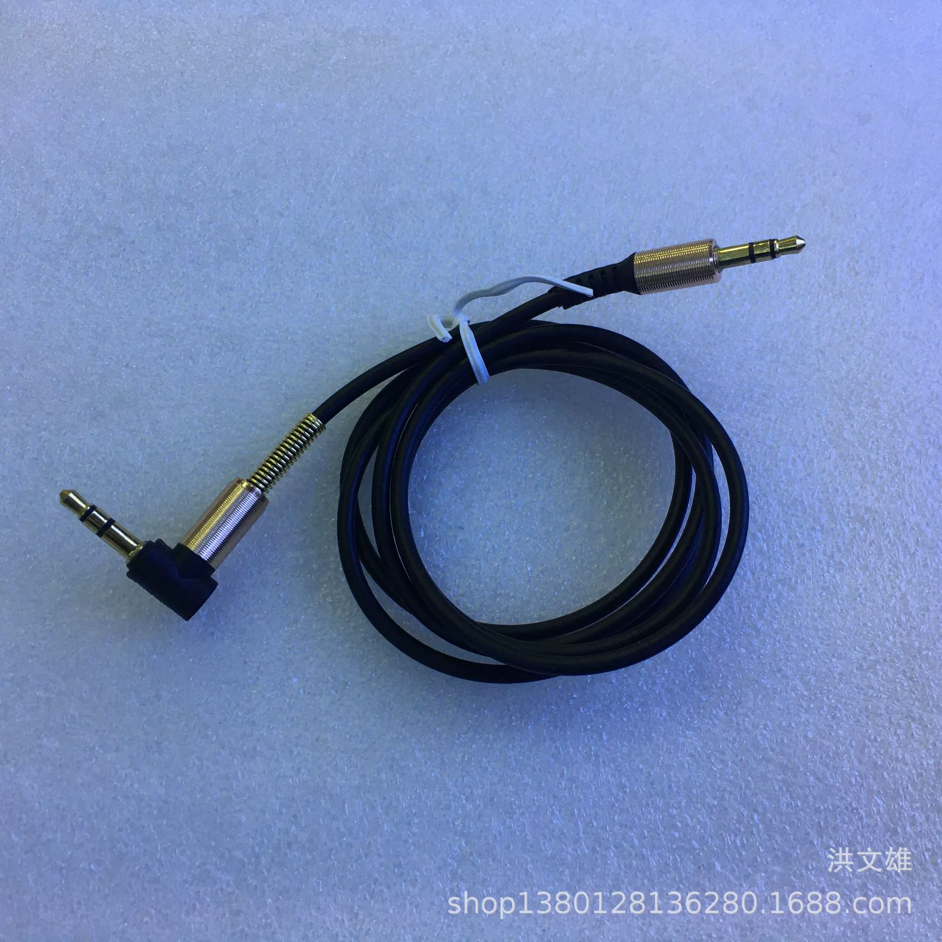 Фабрика прямых продаж позолоченный колена пружина с защитой от разлома 3.5mm общественный аудиокабель Автомобильный аудио AUX гарнитура