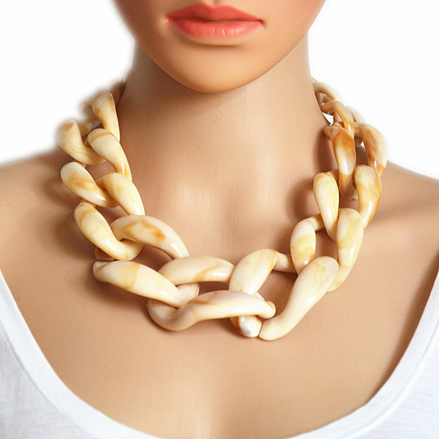 Resin-Jewelry-Statement-Neckla