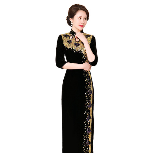 Black Velvet with gold diamond Chinese dresses oriental qipao cheongsam for women Banquet wedding party Long Cheongsam New Year host Catwalk Qi Pao