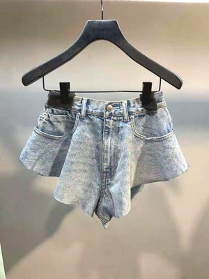 2020夏季新款不規則牛仔褲高腰寬松磨邊水洗修身百搭短褲女