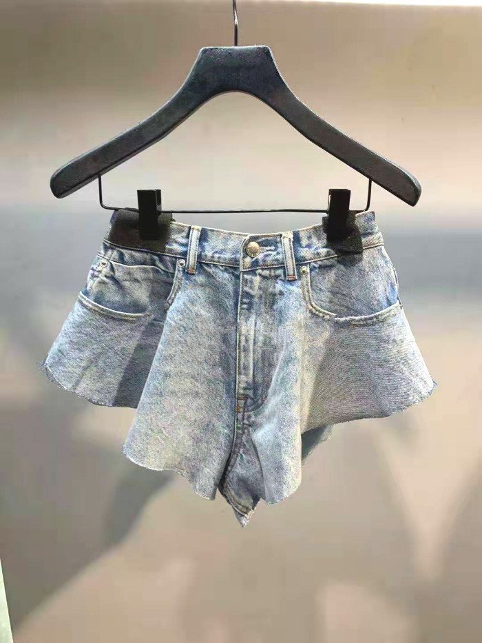 2020夏季新款不規則牛仔褲高腰寬松磨邊水洗修身百搭短褲女