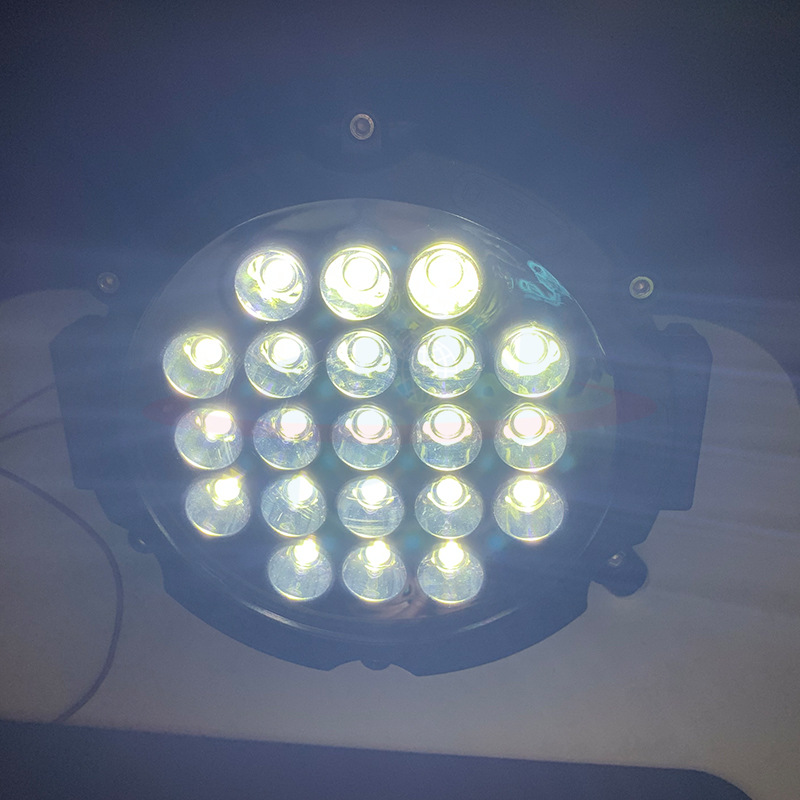 10-80V 63W vehículo todoterreno excavadora ingeniería vehículo camión pesado luz de trabajo Spotlight Luz de modificación