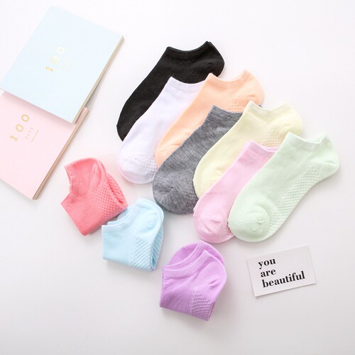 Cotton socks, women's candy-colored socks, massage bottom shallow socks, men's and women's boat socks, solid color invisible socks, street stall wholesale