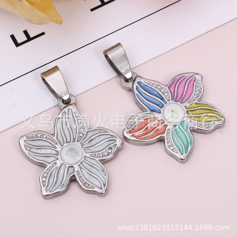 Cute pendant stainless steel