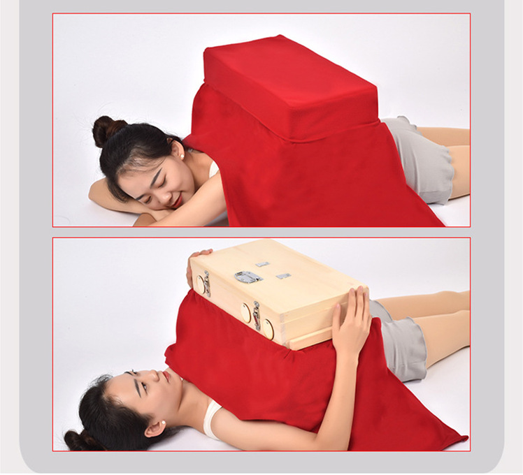 Multi-Position Wooden Moxibustion Box Large Portable Ai Jiu 灸 Warmer for Waist Abdomen and Full Body Home Use in use
