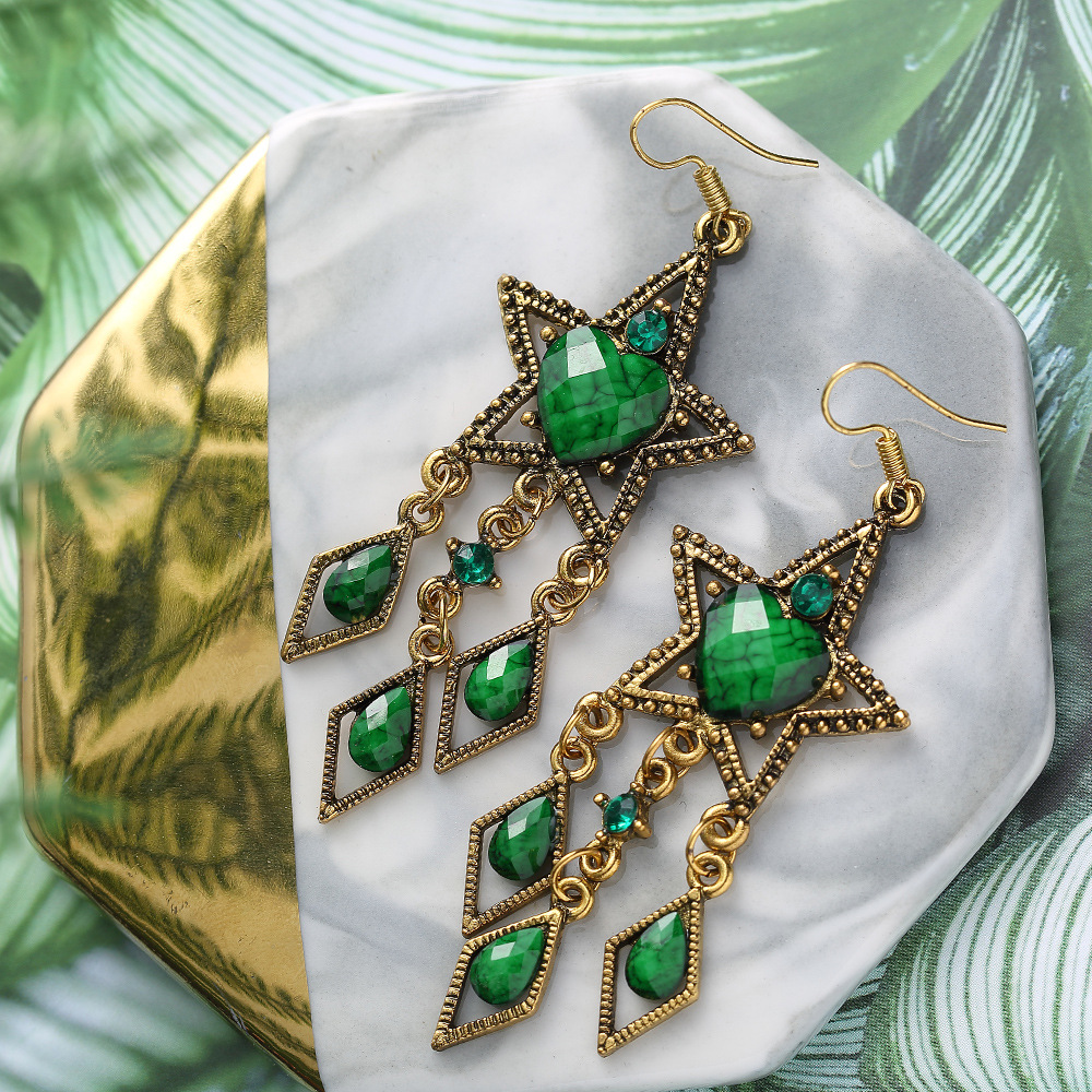 Vintage Hollow Geometric Star-shaped Water Drop Diamond Earrings Wholesale display picture 2