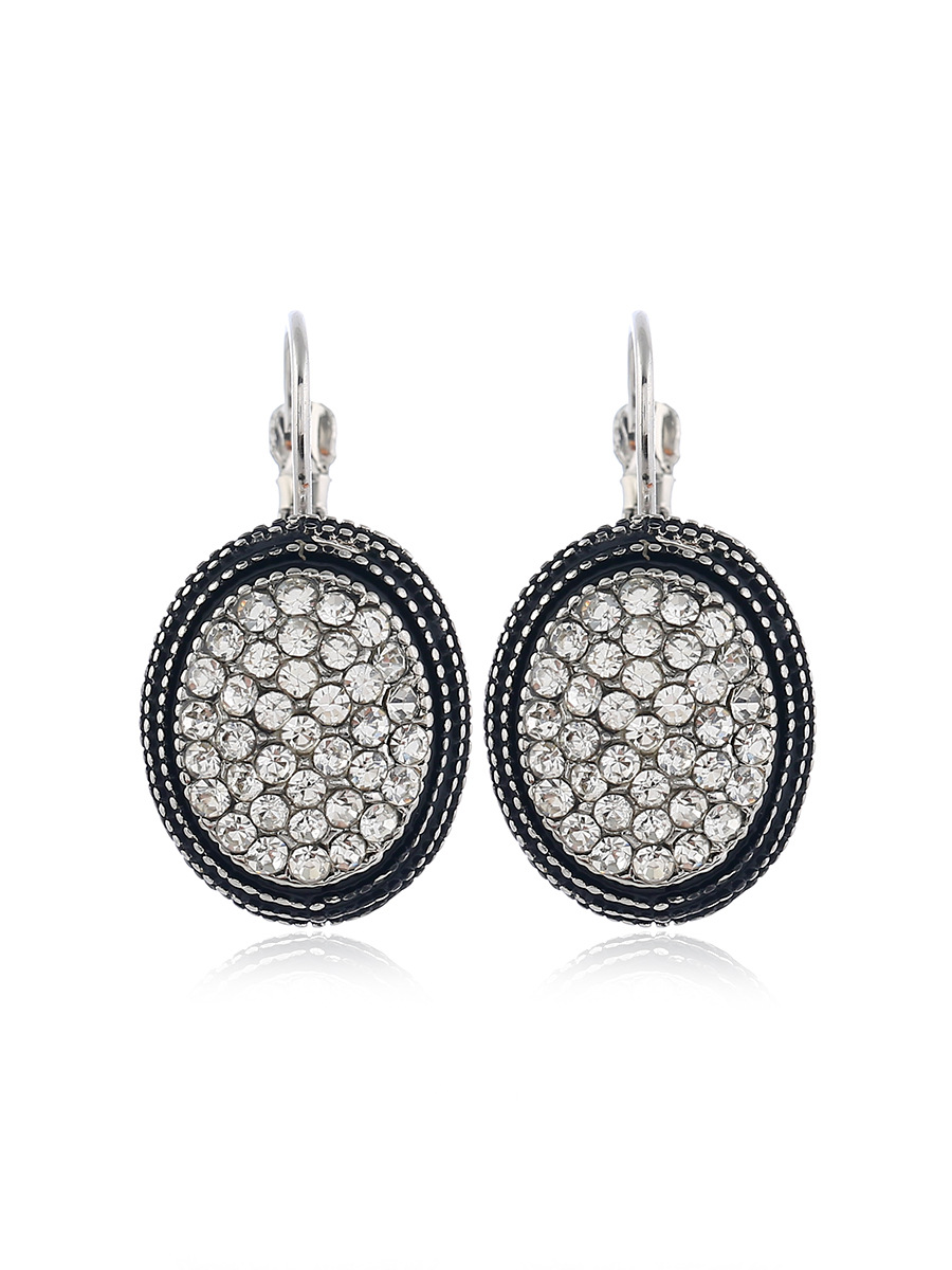 Européen Et Américain Nouveau Mode Ovale Diamant Géométrique Boucles D'oreilles Élégant Rétro Minimalisme Tous-match Style Bohème Boucles D'oreilles display picture 4