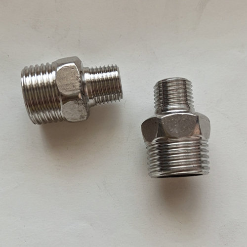 Stainless steel 4 to 2 zinc supplement plumbing accessories stainless steel straight-through zinc supplement joint pipe fittings