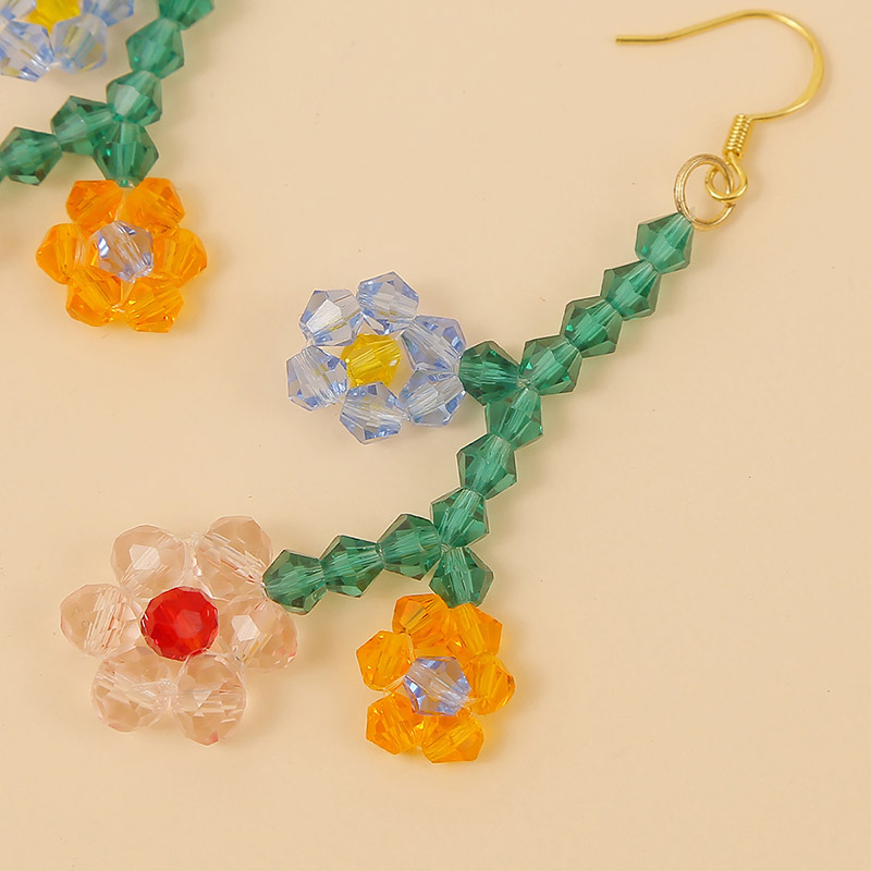 Korean Cute Hand-woven Crystal Flower Earrings Long Temperament Earring Jewelry Wholesale Nihaojewelry display picture 7