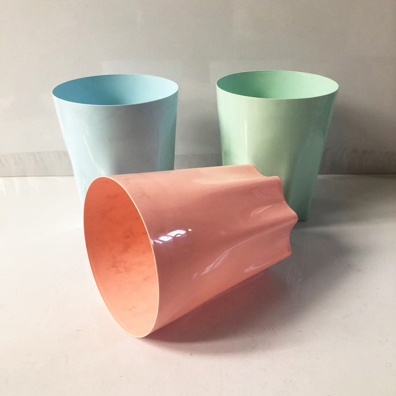 Household plastic trash can toilet paper basket kitchen uncovered round trash can 9.9 supply activity gifts