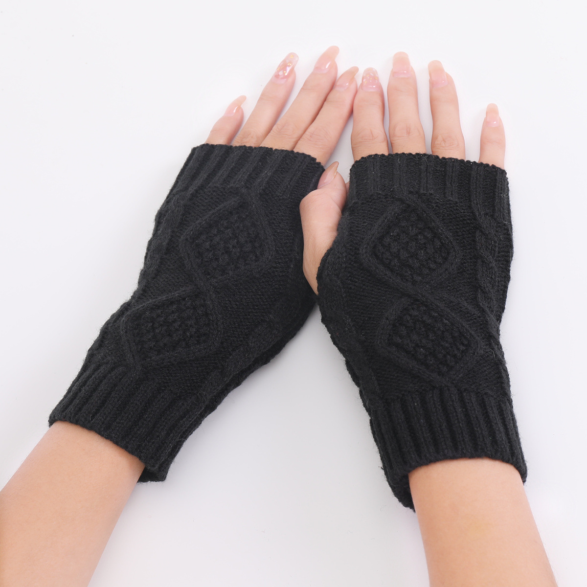 Women's Streetwear Solid Color Gloves 1 Pair display picture 3