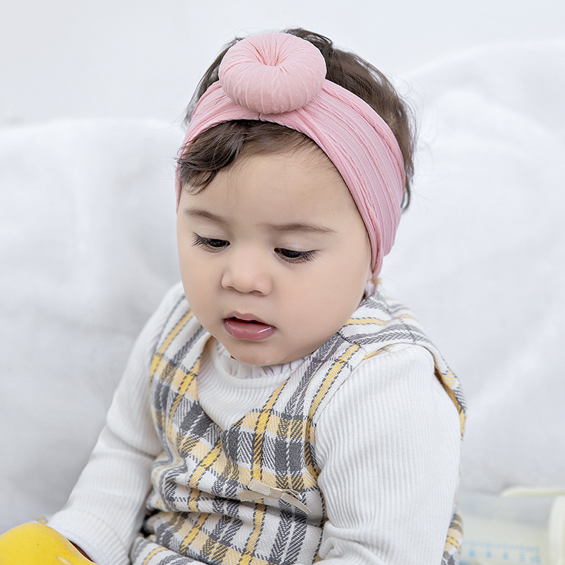 欧米の人気子供のワイドジャカード蝶結びのヘアバンドが可愛いドーナツナイロンのヘアバンドが子供のヘアアクセサリーです。|undefined