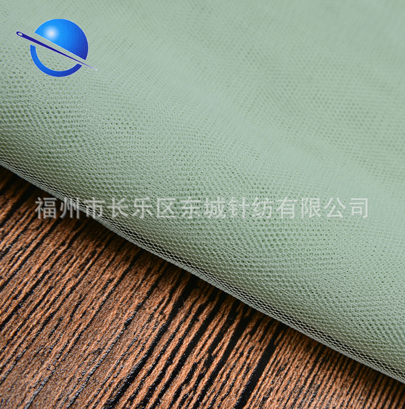 厂家直供 经编涤纶新中眼网布 内衬透明网布 养蜂面罩网布