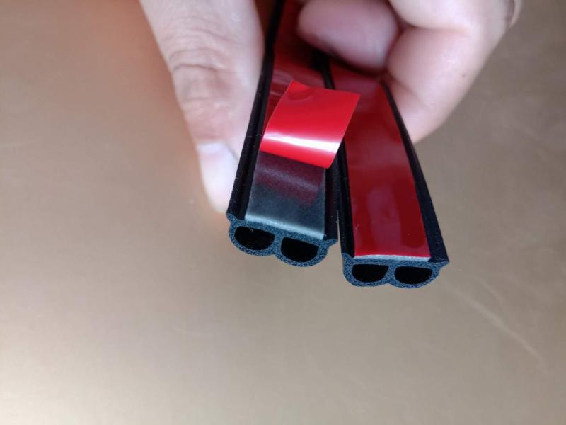 EPDM rubber sealing strip for car doors, B-type, dustproof, air-leakage reduction, noise reduction, self-adhesive strip with backing adhesive