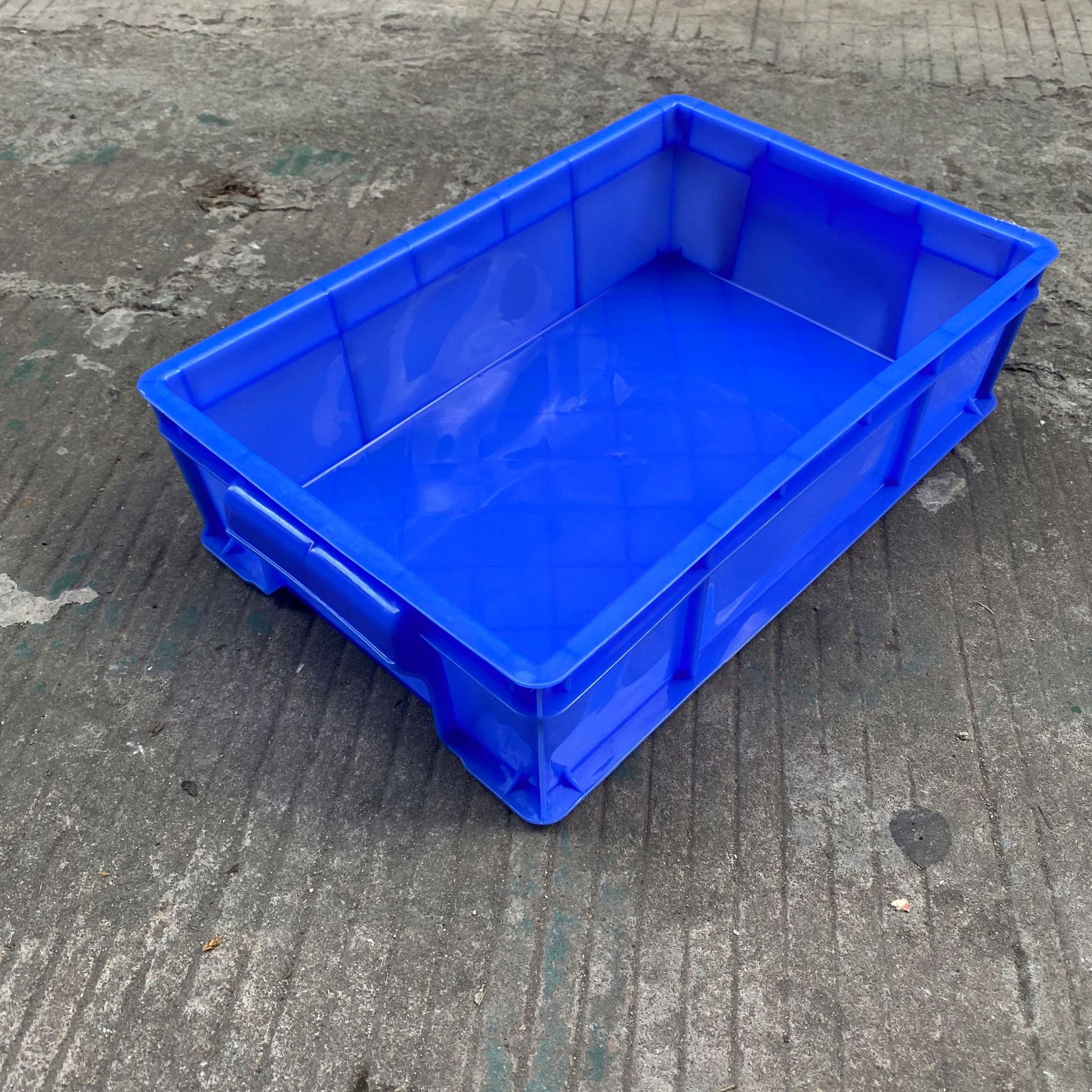 绿色塑料周转箱38.0*24.5*10.0长方形物流工厂储物筐 熟胶收纳箱