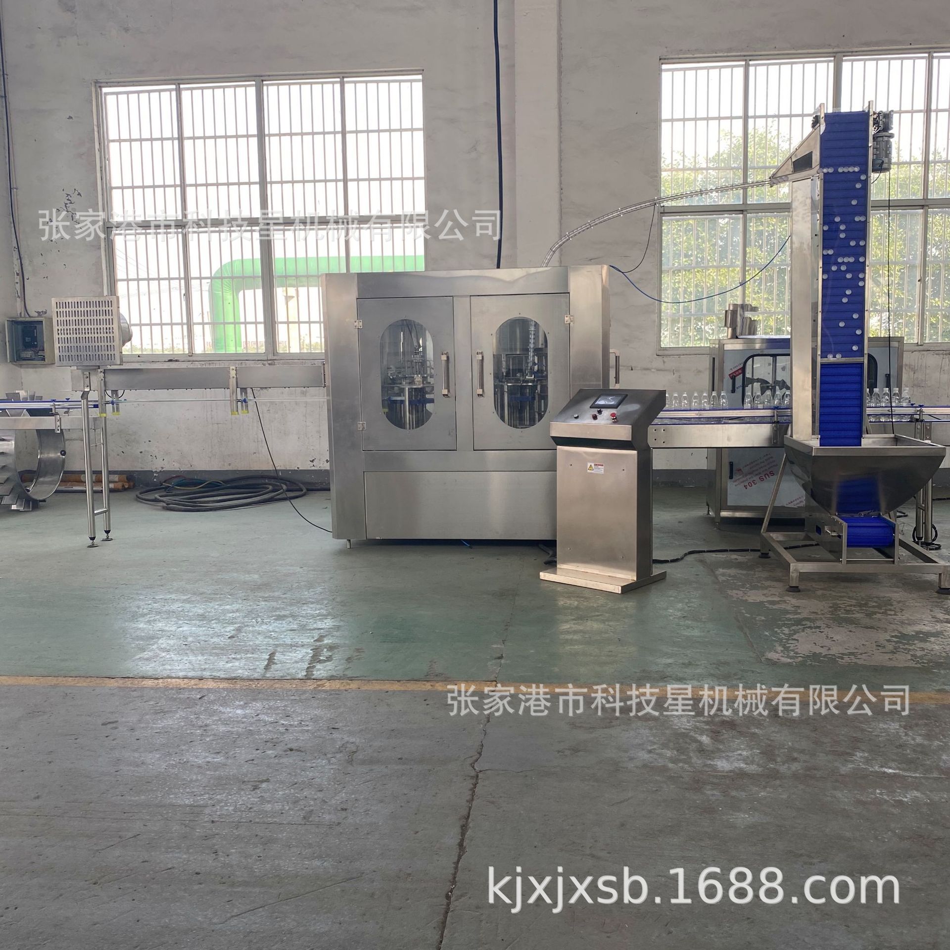 矿泉水纯净水洗瓶灌装旋盖3合1生产线 全自动灌装机全套生产线