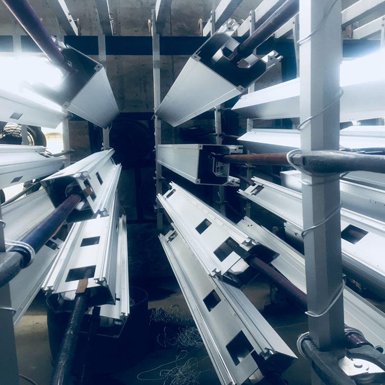 厂家提供铝合金型材生产氧化电泳加工  定制U型槽工业铝型材挤压