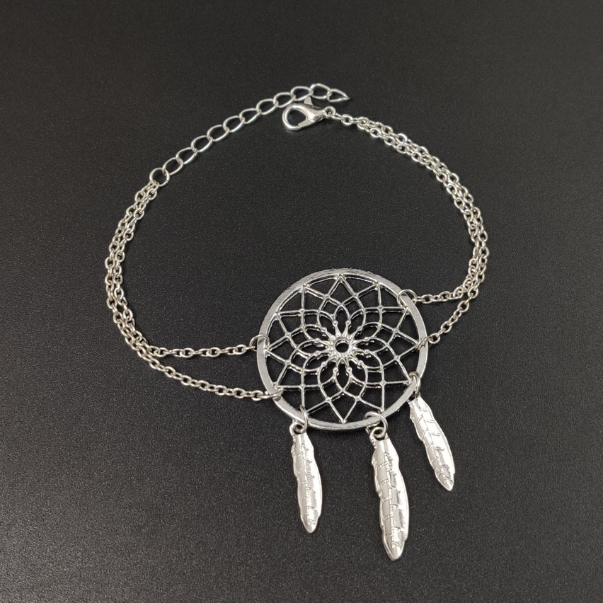 Simple Retro Hollow Pattern Bracelet Art Feather Hand Jewelry Women